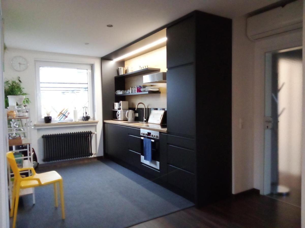 Apartments - Geraeumige 95 Qm Mit Balkon Augsburg Exteriér fotografie