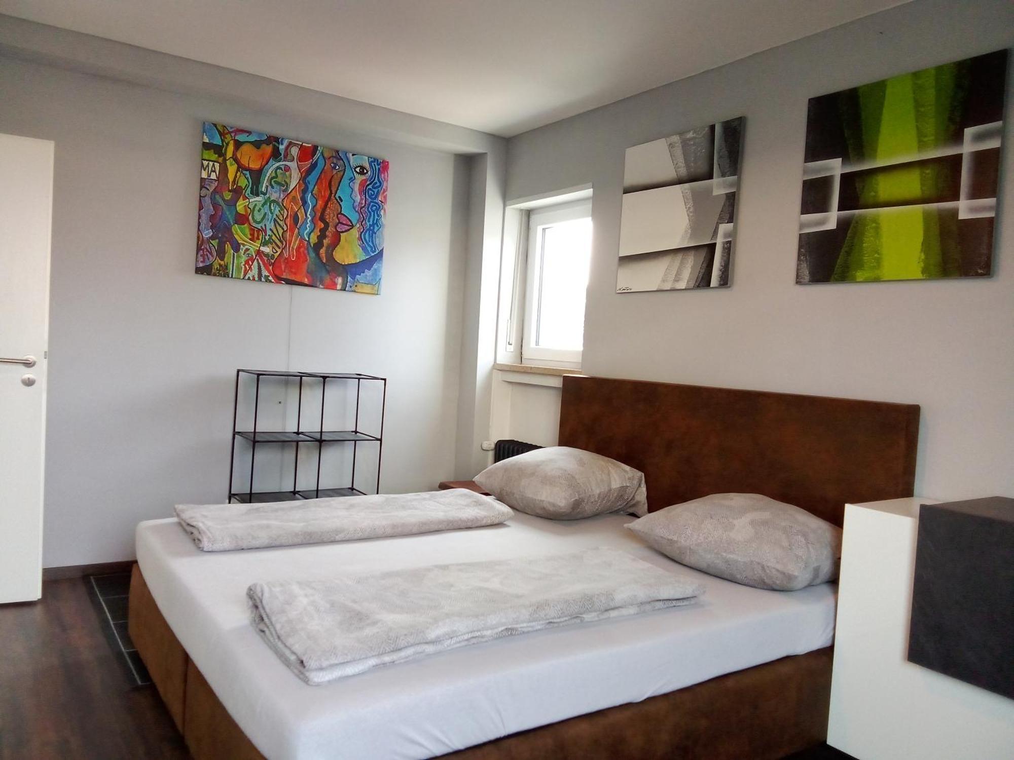 Apartments - Geraeumige 95 Qm Mit Balkon Augsburg Exteriér fotografie